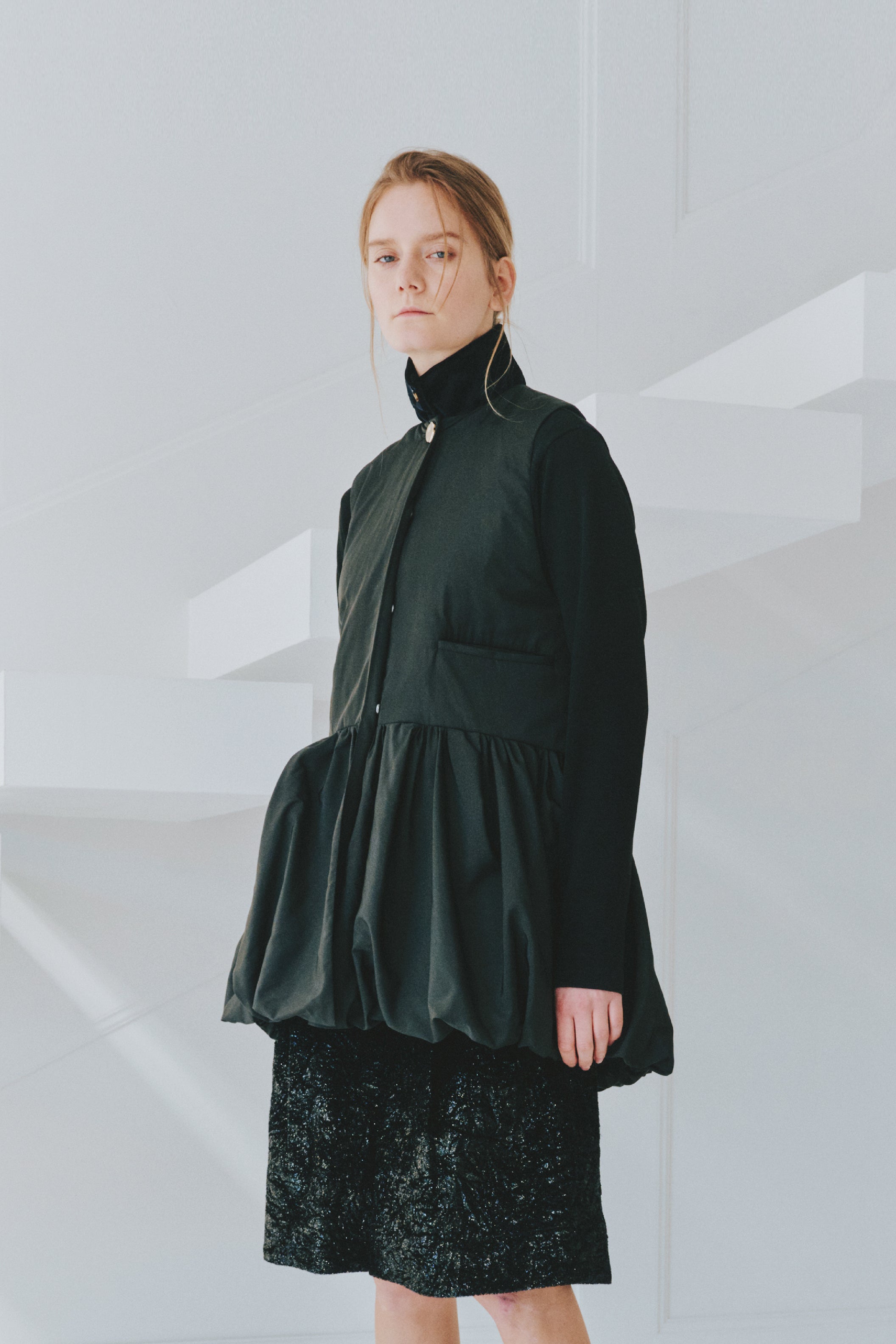 KAPOK PADDED : GATHER PEPLUM VEST