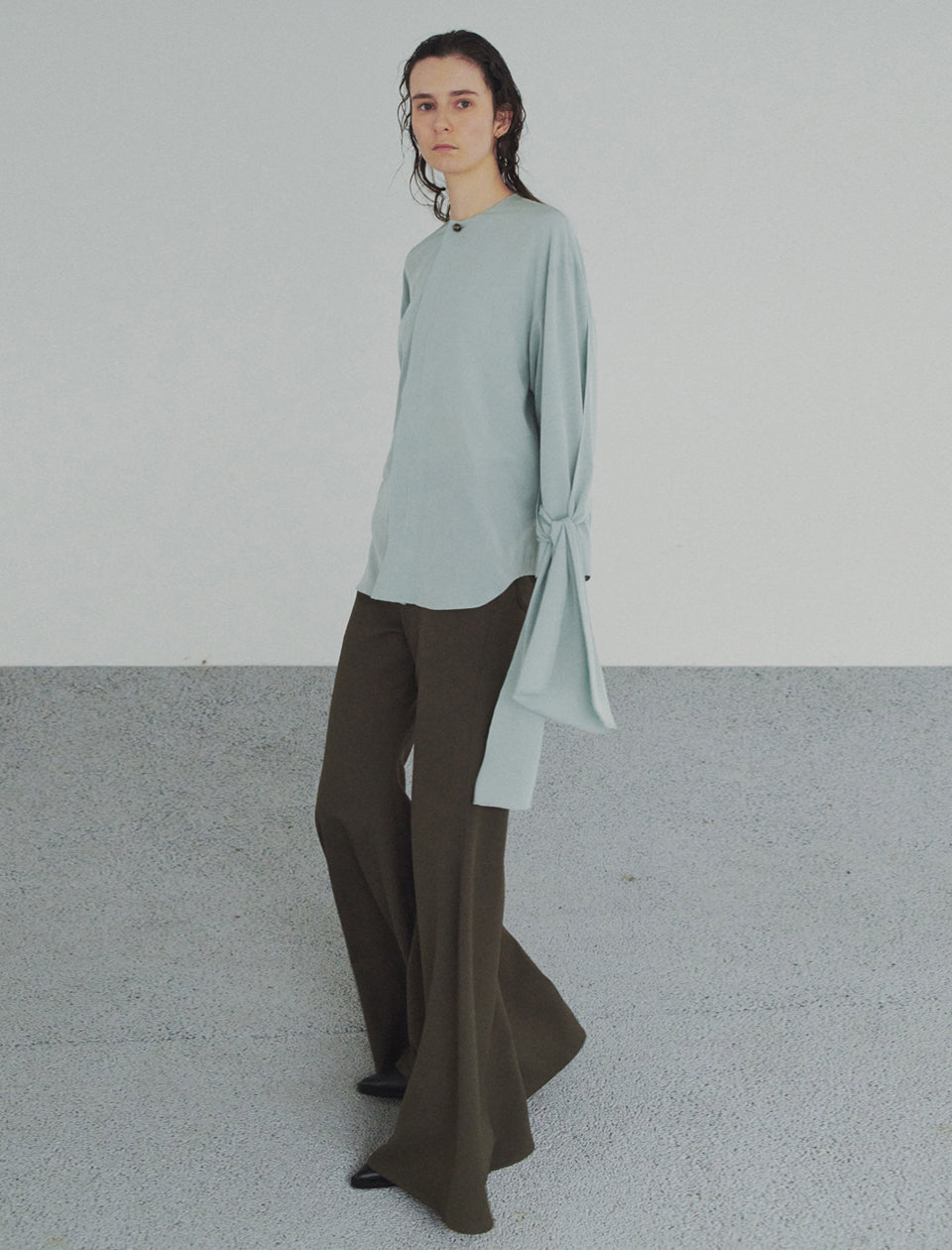 TIMBER DRAPE : Drooping Blouse